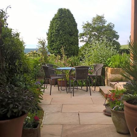 Thorpe Green House Vegetarian Bed & Breakfast Robin Hood's Bay Bagian luar foto